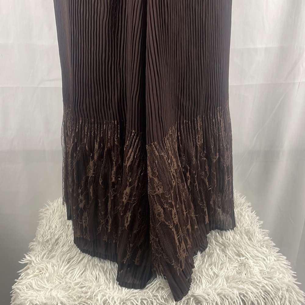 Pretty Angel Brown Pleated Wide Leg,Lace bottom Pants,Medium, NWT - Picture 6 of 14